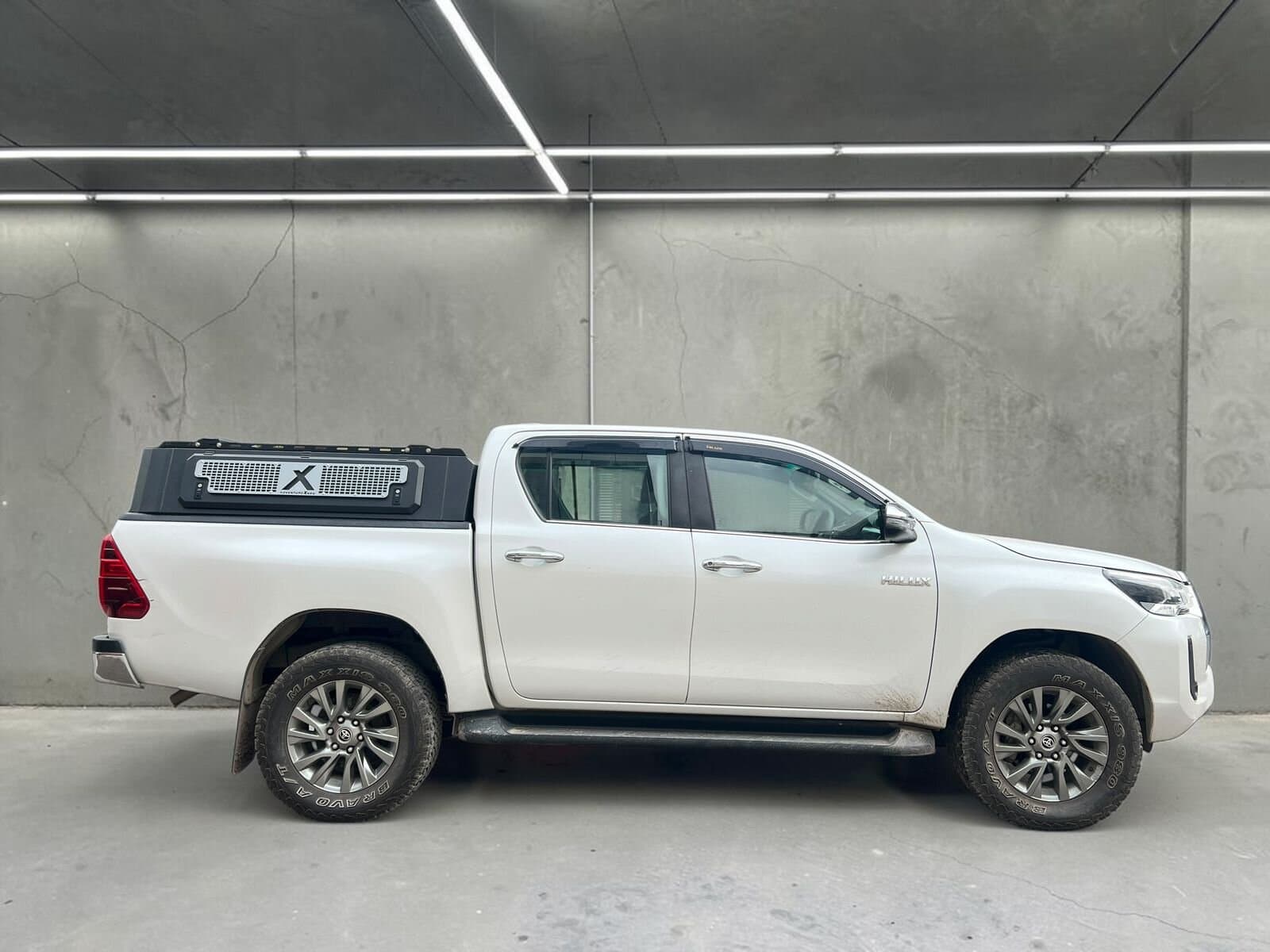 Hilux Expedition Series Low Height Canopy