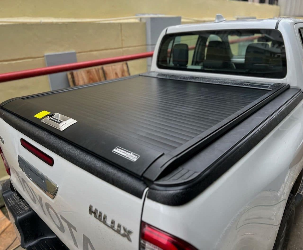 Hilux Expedition Series Manual Roller Shutters V2