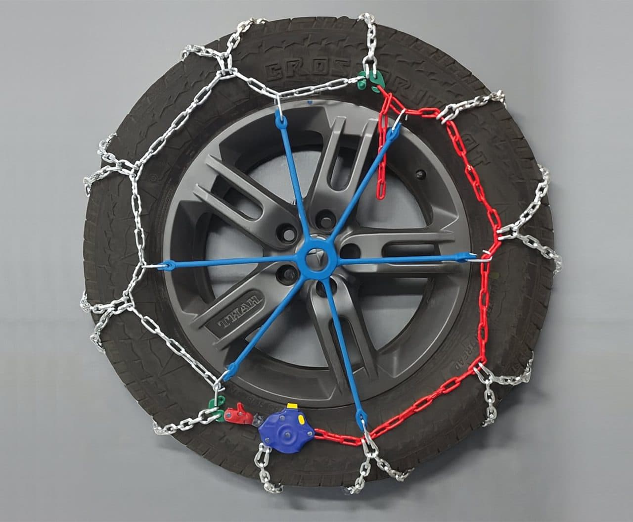 TractionX Spiders – Extreme Cold Weather Snow-Chain Retaining System